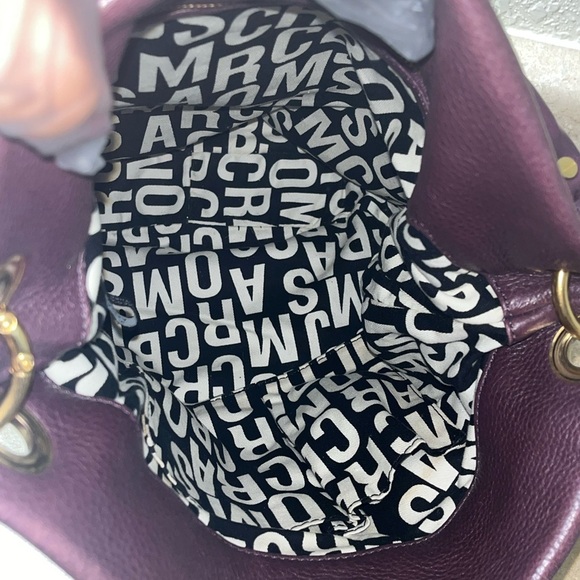 Marc by Marc Jacobs Classic Q Hillier Burgundy Leather Hobo Shoulder Bag - Picture 1 of 16